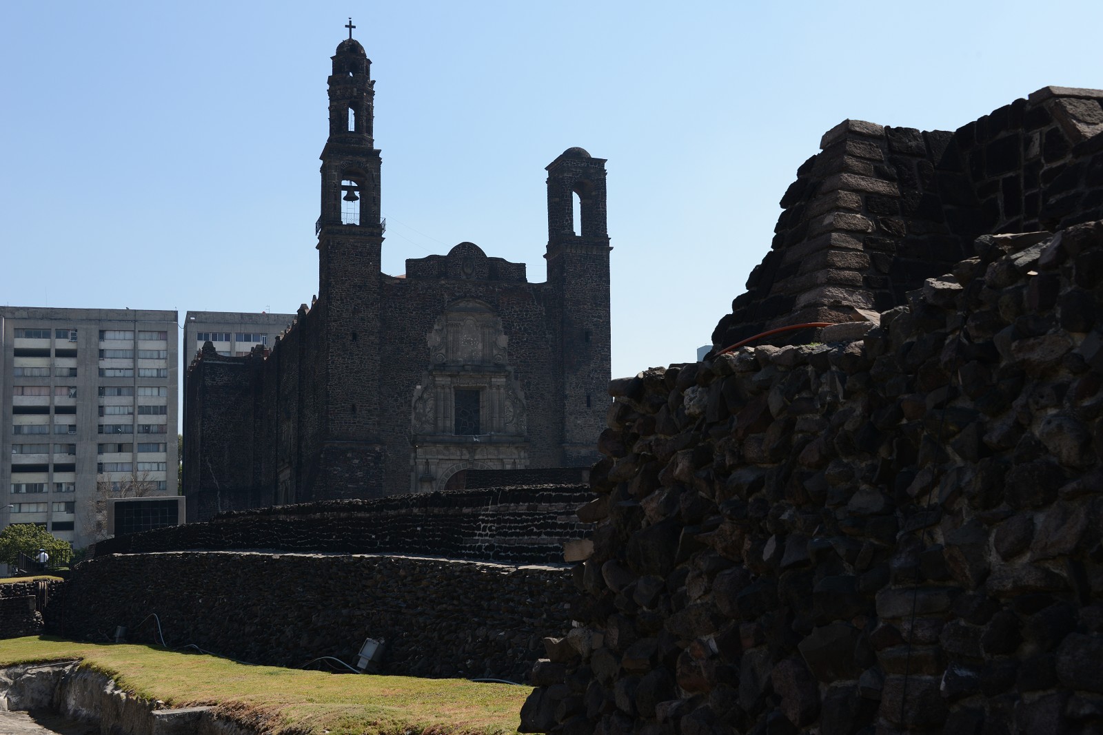 Square of the three cultures